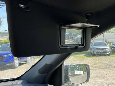 New 2025 Honda Pilot Sport image 32