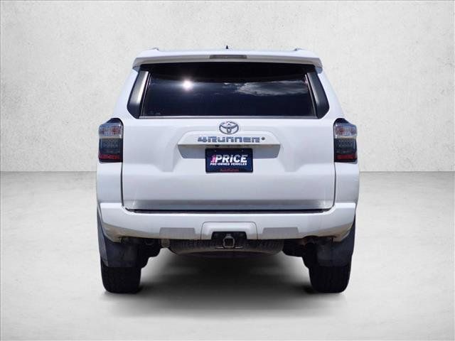 Used 2018 Toyota 4Runner SR5 RWD image 7