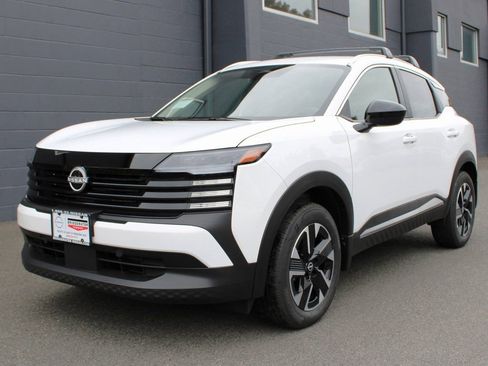 New 2026 Nissan Kicks SV w/ SV Premium Package image 1