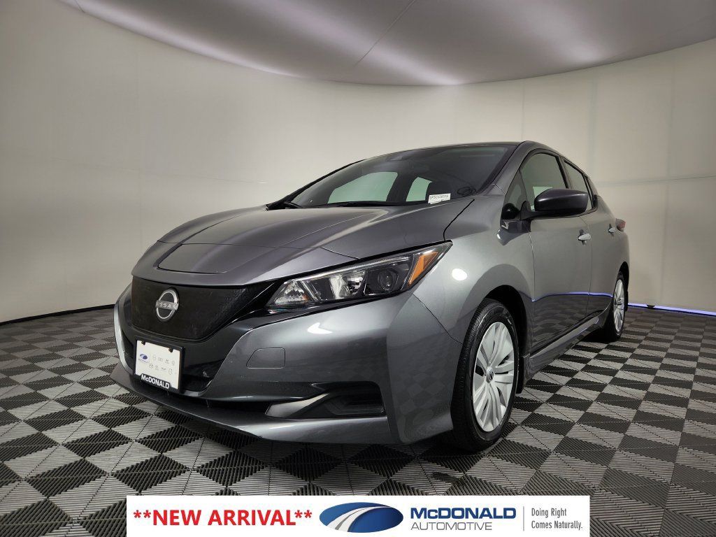 Used 2025 Nissan Leaf S FWD image 1