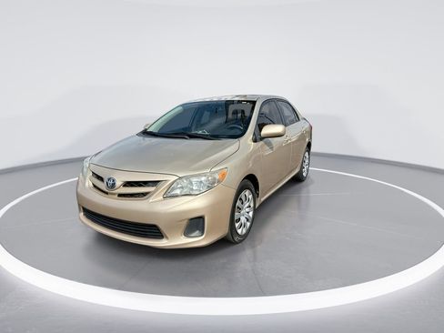 Used 2012 Toyota Corolla LE image 4
