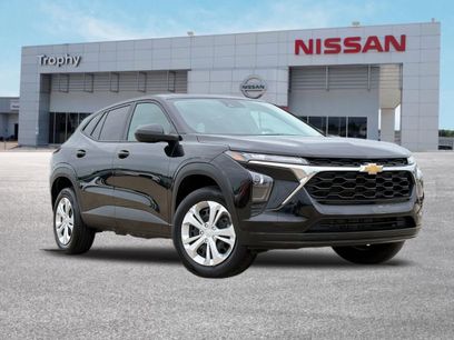 Used 2025 Chevrolet Trax LS