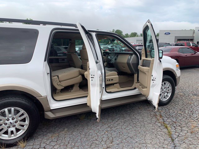Used 2014 Ford Expedition EL XLT w/ Equipment Group 202A AWD/4WD image 12