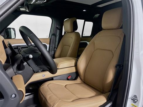 New 2026 Land Rover Defender 110 S image 21