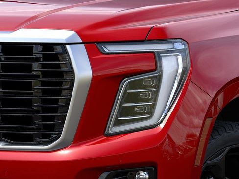 New 2026 GMC Yukon Denali w/ Denali Reserve Package AWD/4WD image 10