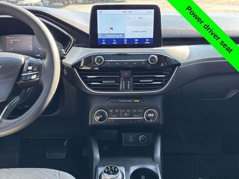 Used 2020 Ford Escape SE image 30