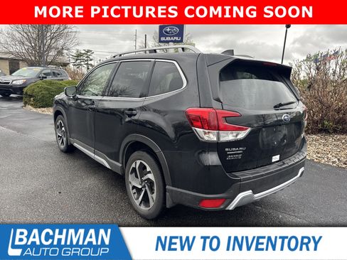 Used 2022 Subaru Forester Touring w/ Popular Package #2 image 8