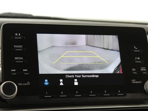 Used 2019 Honda Accord LX image 12