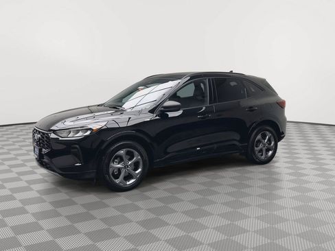 Used 2023 Ford Escape ST-Line w/ Tech Pack #1 AWD/4WD image 33