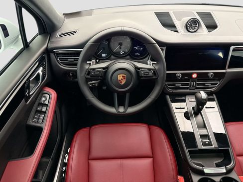 Used 2026 Porsche Macan S AWD/4WD image 10