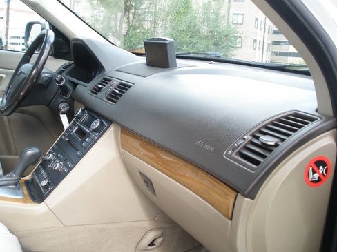 Used 2007 Volvo XC90 3.2 AWD/4WD image 34