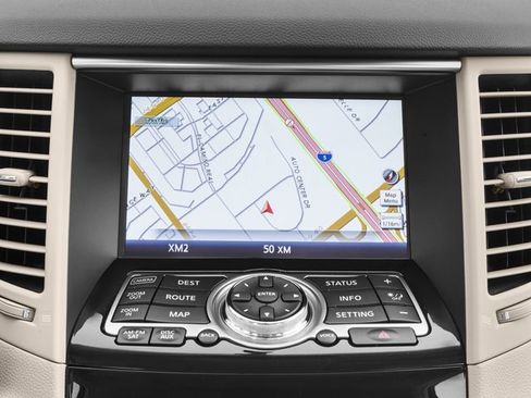 Used 2017 INFINITI QX70 AWD w/ Premium Package image 20