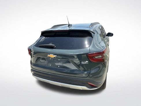Used 2026 Chevrolet Trax LT w/ Driver Confidence Package FWD image 7
