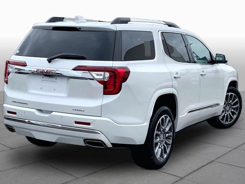 Used 2023 GMC Acadia Denali w/ Denali Technology Package AWD/4WD image 13