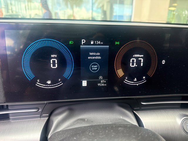 Used 2025 Hyundai Kona SE FWD image 15
