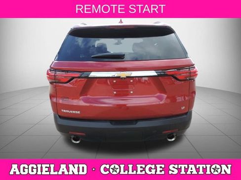 Used 2023 Chevrolet Traverse LT image 5
