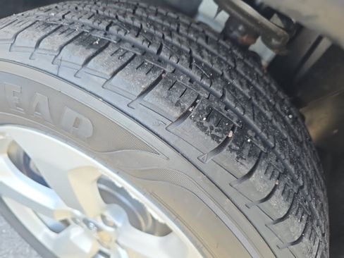 Used 2019 Jeep Compass Latitude w/ Safety & Security Group image 32