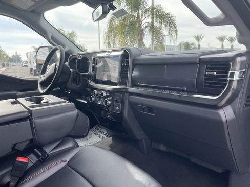 New 2026 Ford F250 Lariat w/ FX4 Off-Road Package image 27