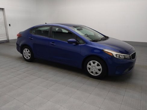 Used 2017 Kia Forte LX FWD image 11