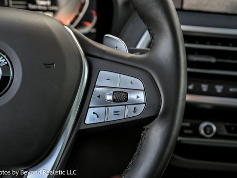 Used 2024 BMW X4 xDrive30i image 37