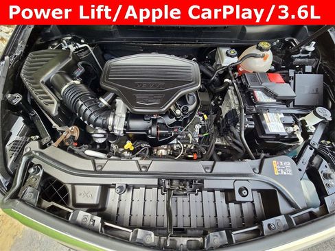 Used 2022 Cadillac XT5 Premium Luxury image 18