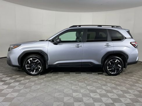 Used 2026 Subaru Forester Limited AWD/4WD image 9