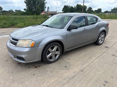 Used 2013 Dodge Avenger SE