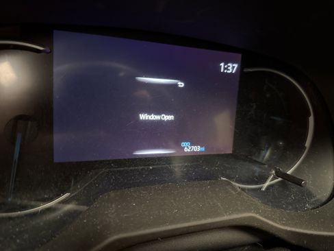 Used 2022 Toyota RAV4 XSE AWD/4WD image 5