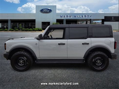 New 2026 Ford Bronco Outer Banks image 2