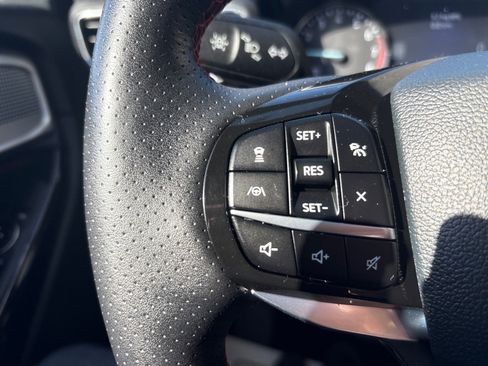 Used 2023 Ford Explorer ST-Line w/ Class IV Trailer Tow Package image 17