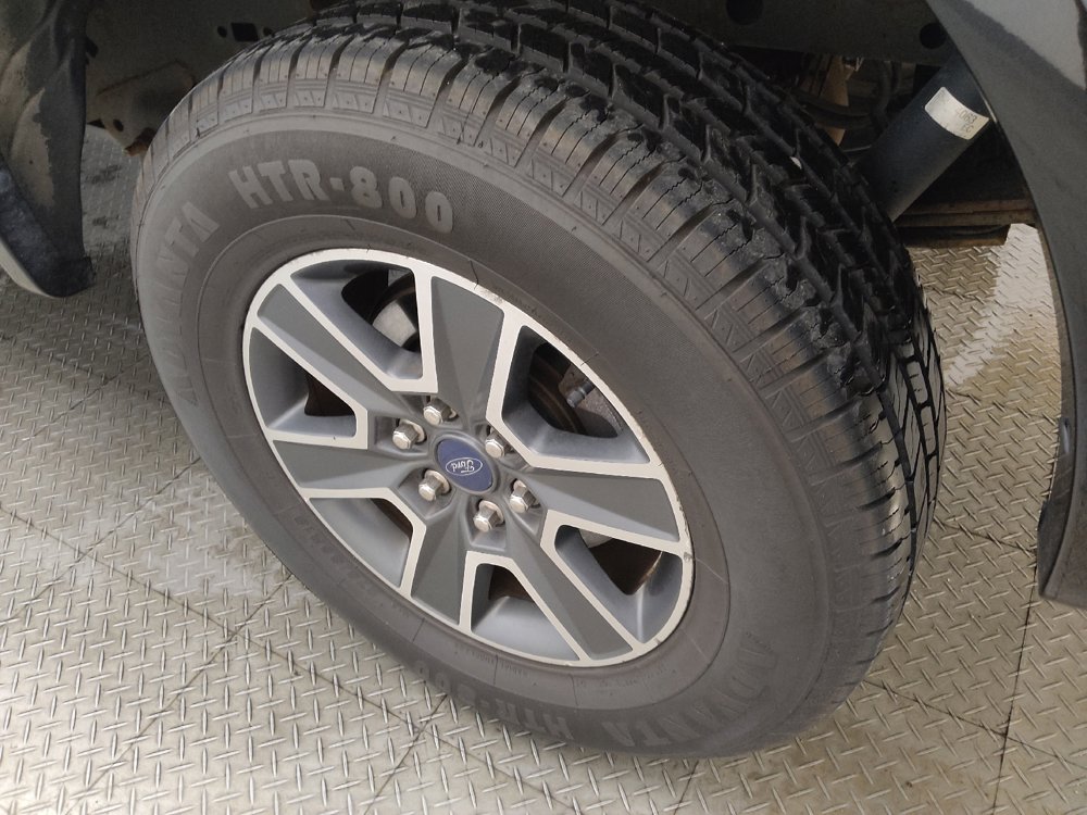 Used 2015 Ford F150 XLT w/ Equipment Group 302A Luxury AWD/4WD image 31
