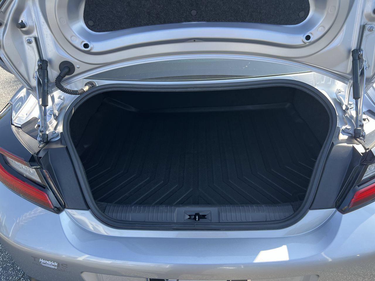Used 2023 Toyota GR86 RWD image 34