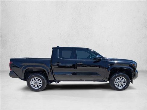 Certified 2025 Toyota Tacoma SR w/ SR Upgrade Package RWD image 4