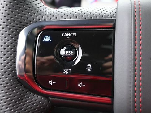 Used 2026 Nissan Armada NISMO AWD/4WD image 35