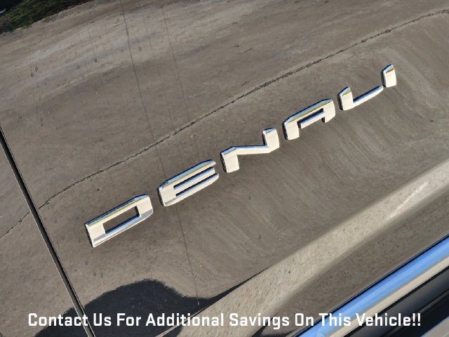 New 2027 GMC Yukon Denali w/ Sun & Power Step Package AWD/4WD image 8