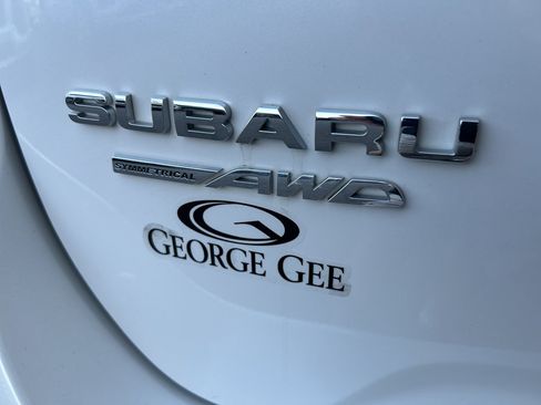 Used 2020 Subaru Forester Limited AWD/4WD image 8
