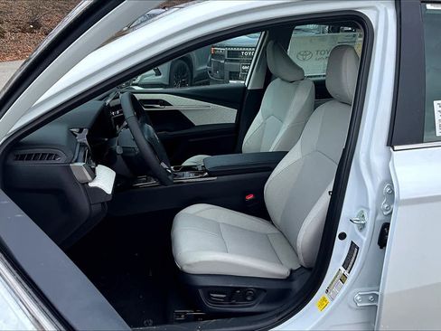New 2026 Toyota Camry XLE AWD/4WD image 9