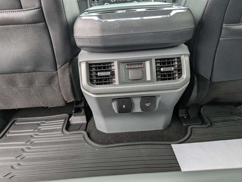 Used 2022 Ford F150 Lariat w/ Equipment Group 502A High AWD/4WD image 21