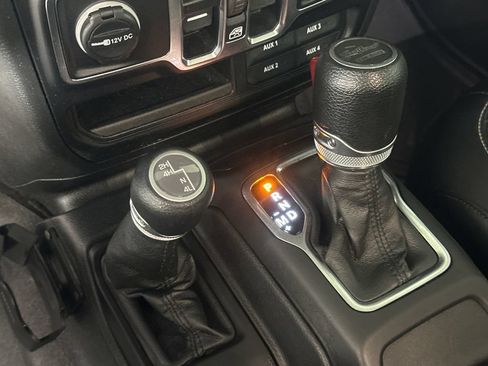 Used 2023 Jeep Wrangler Unlimited Sport w/ Xtreme 35 Tire Package AWD/4WD image 31