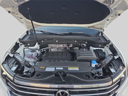 New 2026 Volkswagen Atlas SE image 9