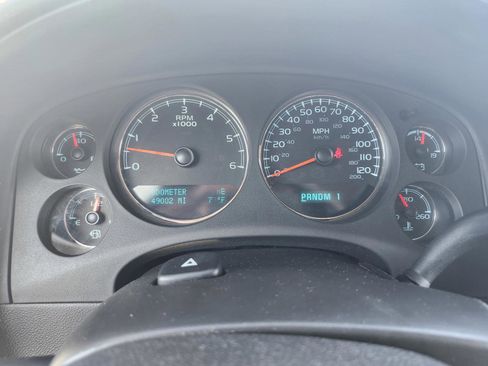 Used 2013 Chevrolet Silverado 2500 LTZ w/ LTZ Plus Package image 12