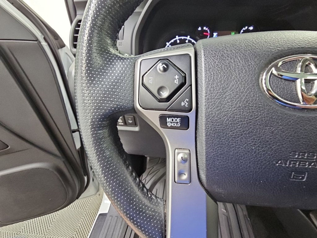 Used 2024 Toyota 4Runner SR5 Premium w/ Moonroof Package RWD image 26