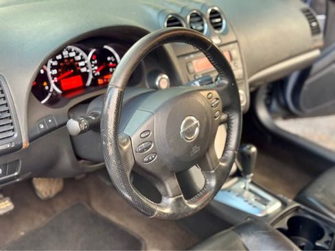Used 2011 Nissan Altima 2.5 SL w/ 2.5SL Pkg image 10