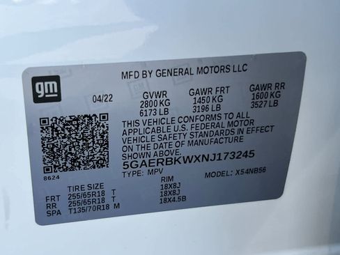 Used 2022 Buick Enclave Essence image 31