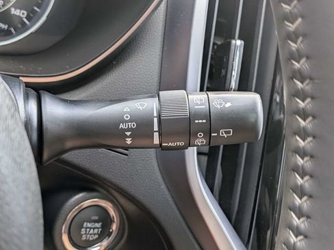 Used 2022 Subaru Ascent Touring AWD/4WD image 33