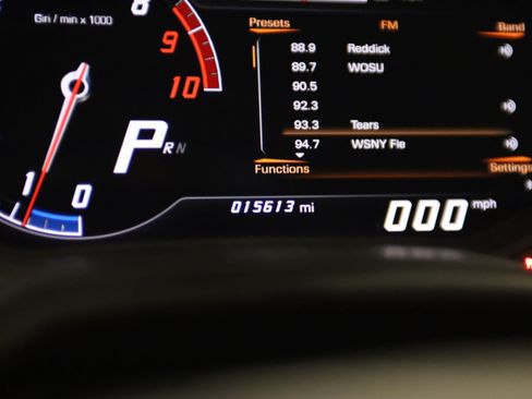 Used 2016 Lamborghini Huracan LP 610-4 Avio AWD/4WD image 19