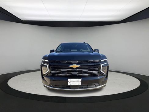 New 2026 Chevrolet Tahoe High Country AWD/4WD image 2