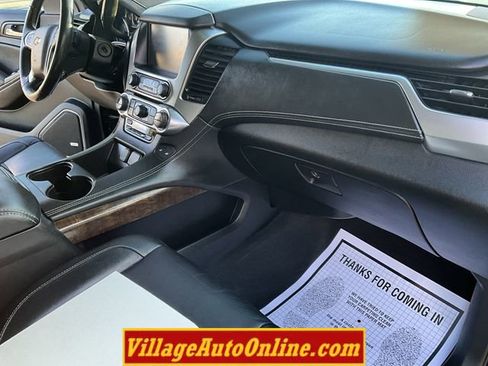 Used 2019 Chevrolet Tahoe LT w/ Z71 Midnight Edition image 29