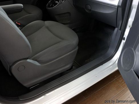 Used 2013 FIAT 500 Pop FWD image 28