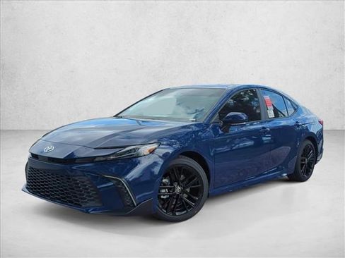 New 2026 Toyota Camry SE FWD image 1